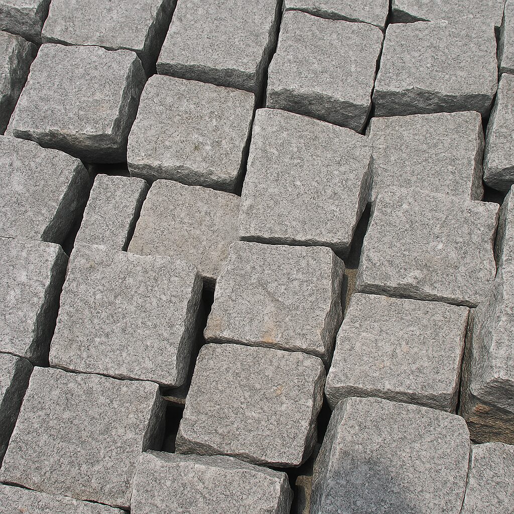Grey_Granite_Cobblestone_Closeup_1500x1500