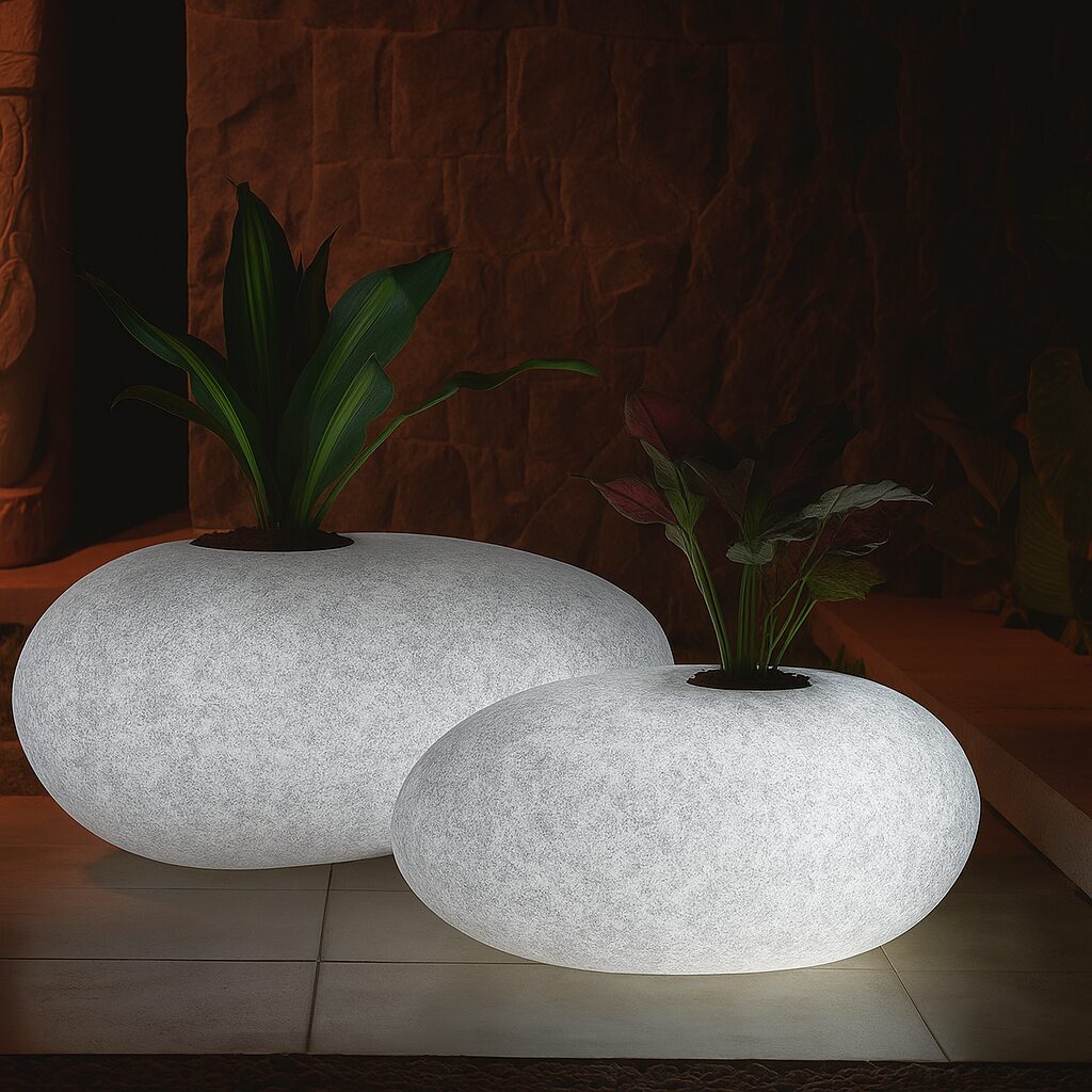 Illuminated_Pebble_LED_Planters_Night_View_1500x1500