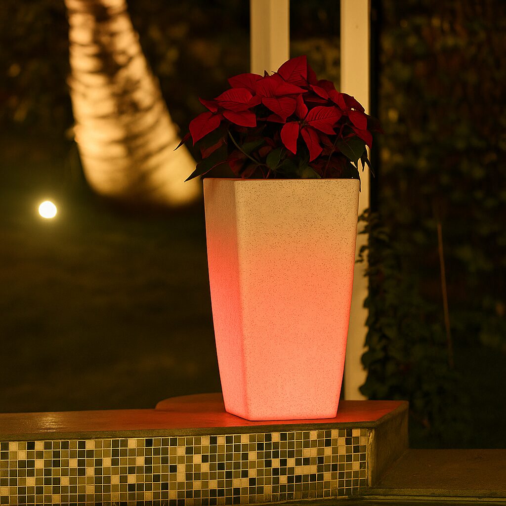 Illuminated_Poinsettia_Planter_1500x1500