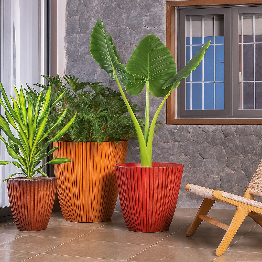 Terracotta_Ribbed_Planter_Set_1500x1500
